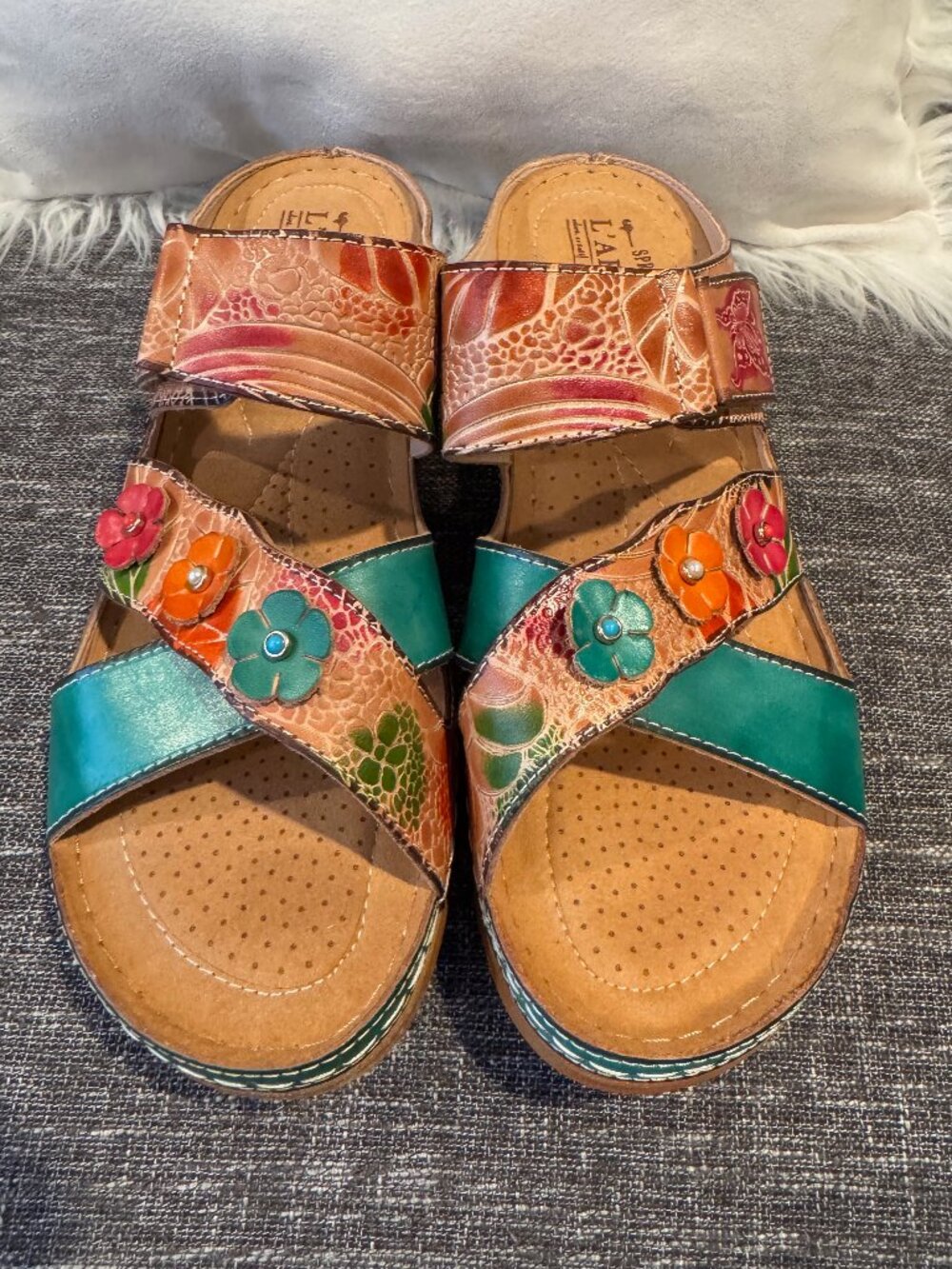 L'Artiste by Spring Step Goodys Floral Leather Slides Women's EU 41 / US 10 EUC - Picture 2 of 7